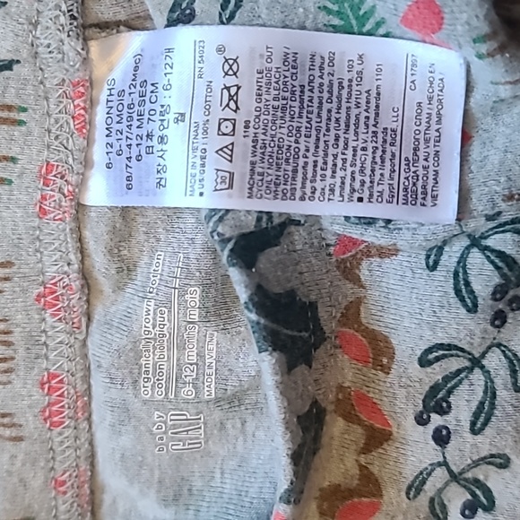 10 for $25 - baby GAP Boys 6-12m 2-piece Organic Cotton Pajama Set - Picture 2 of 2